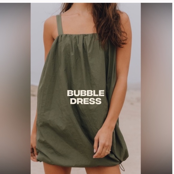 Daily Drills Bubble Dress - Picture 1 of 3